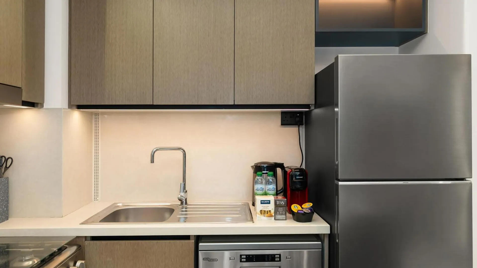 Stylish New 1Br Walk To Burj Khalifa & Dubai Mall