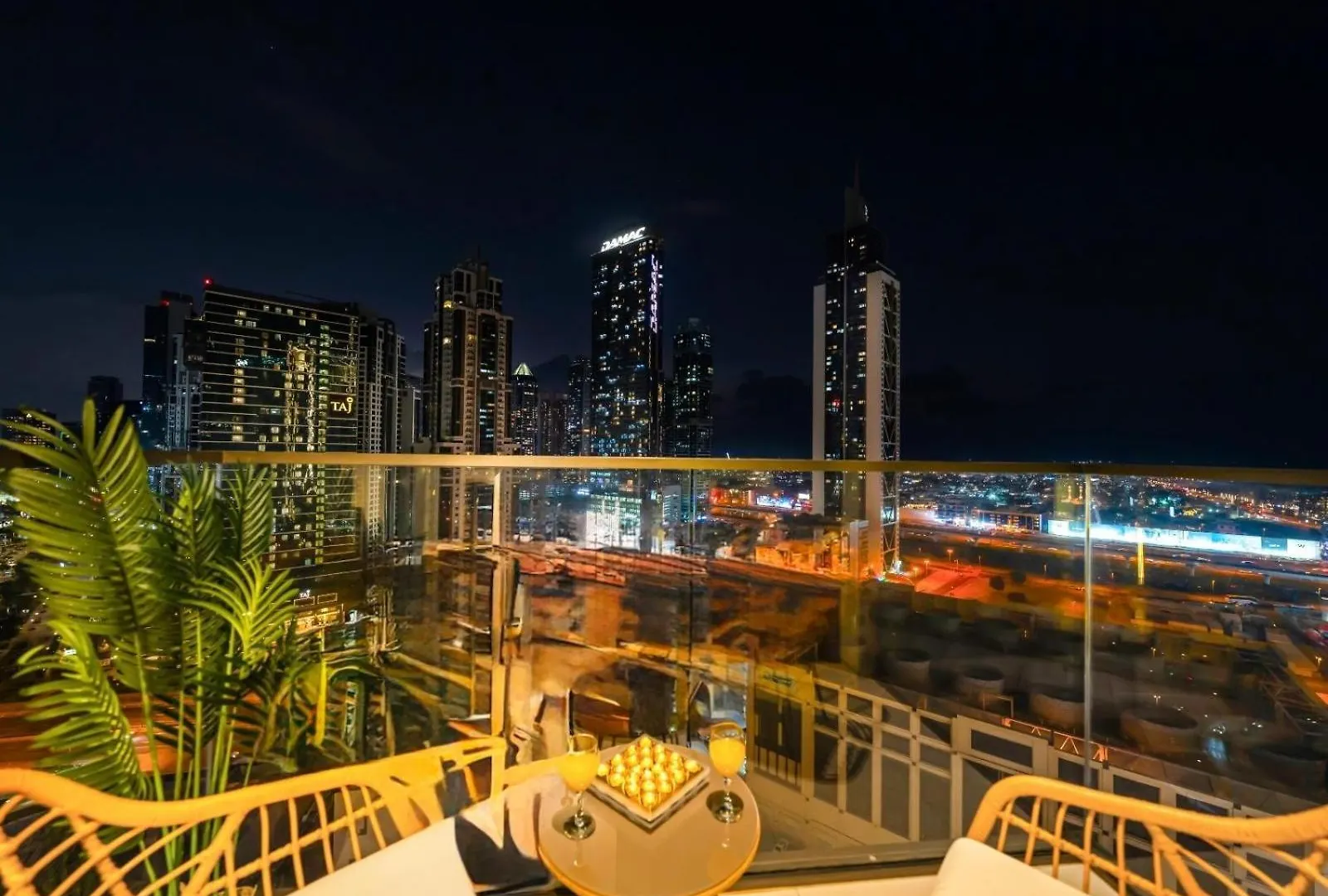 Stylish New 1Br Walk To Burj Khalifa & Dubai Mall 0*,