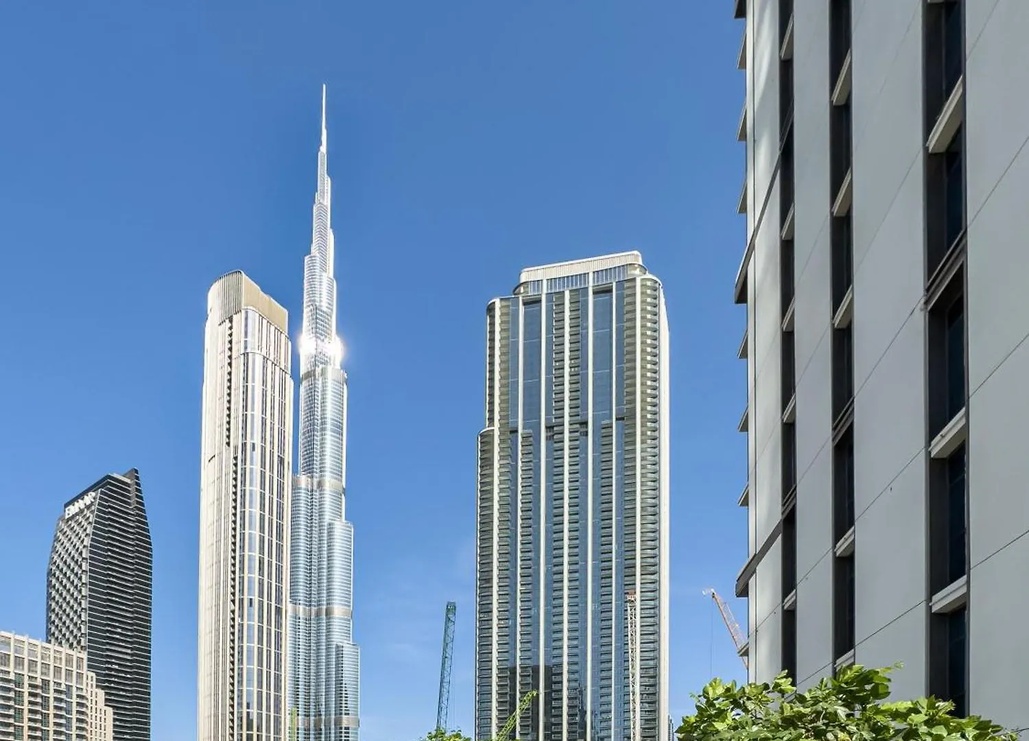 Stylish New 1Br Walk To Burj Khalifa & Dubai Mall